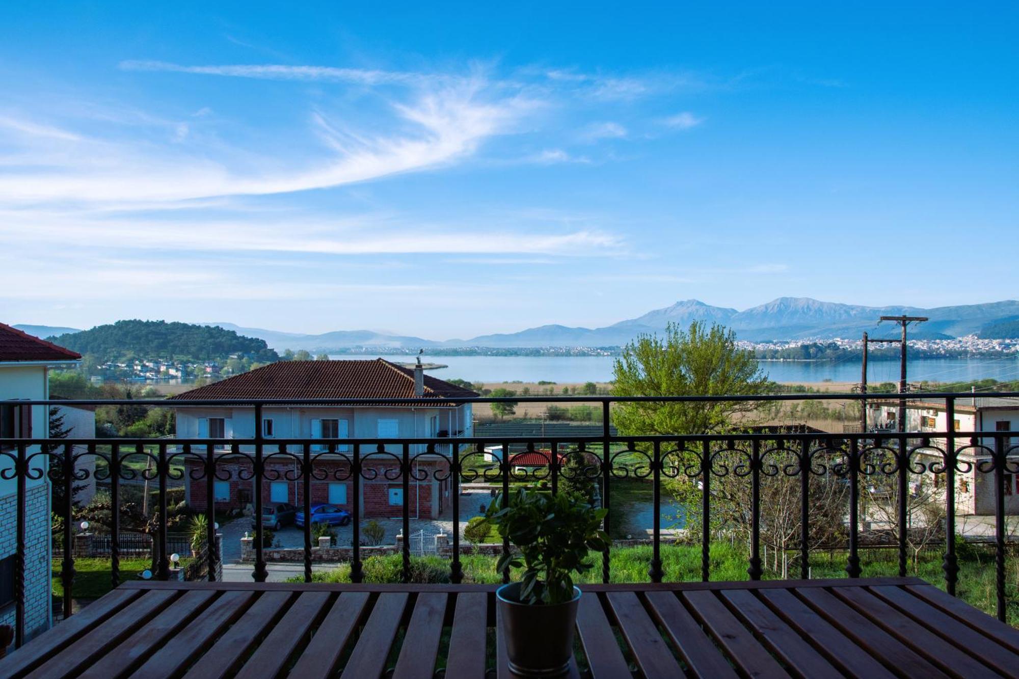 Lake House Ioannina Exterior photo